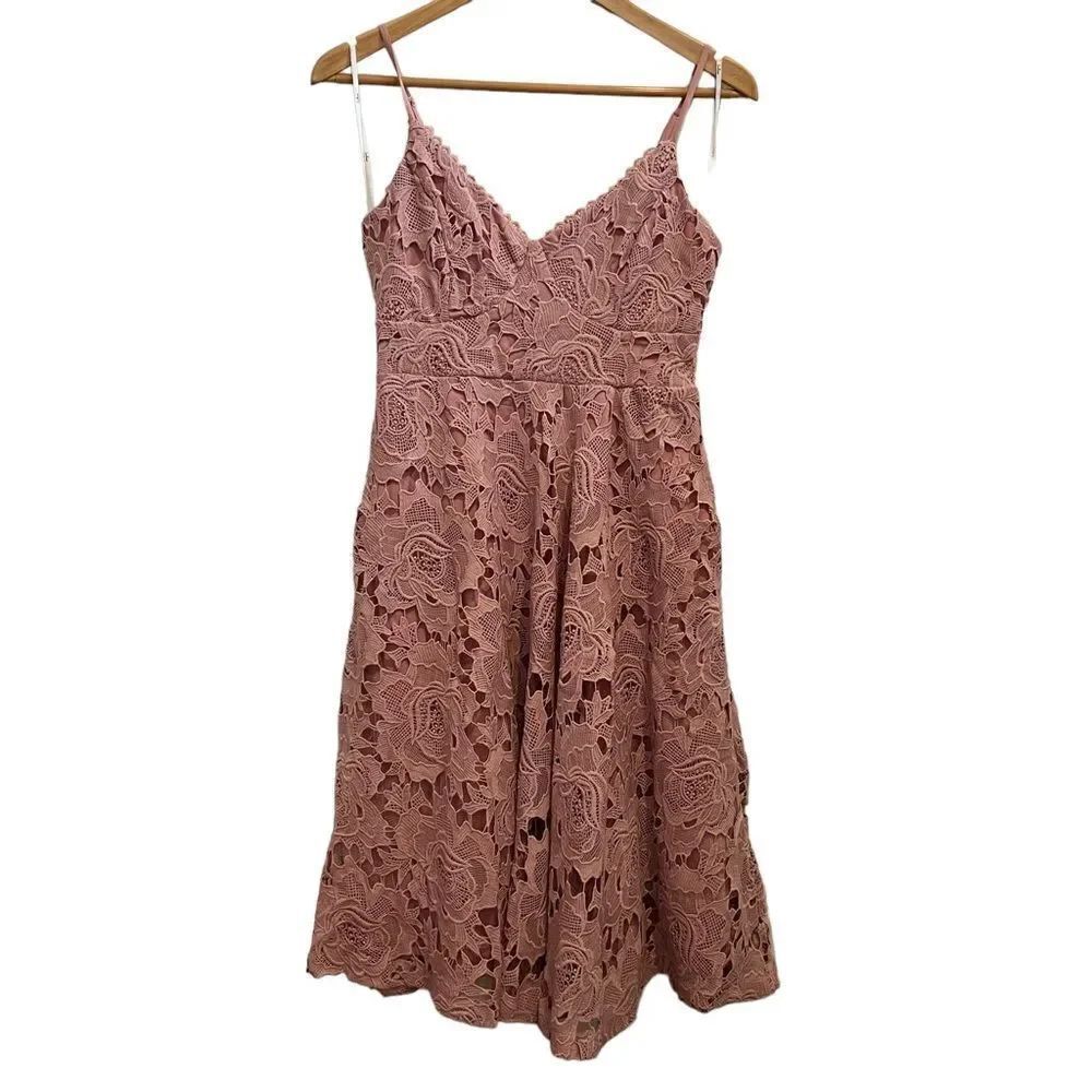 Lulu’s Nora Lee Dusty Rose Sleeveless Lace Midi Barbiecore Dress size S